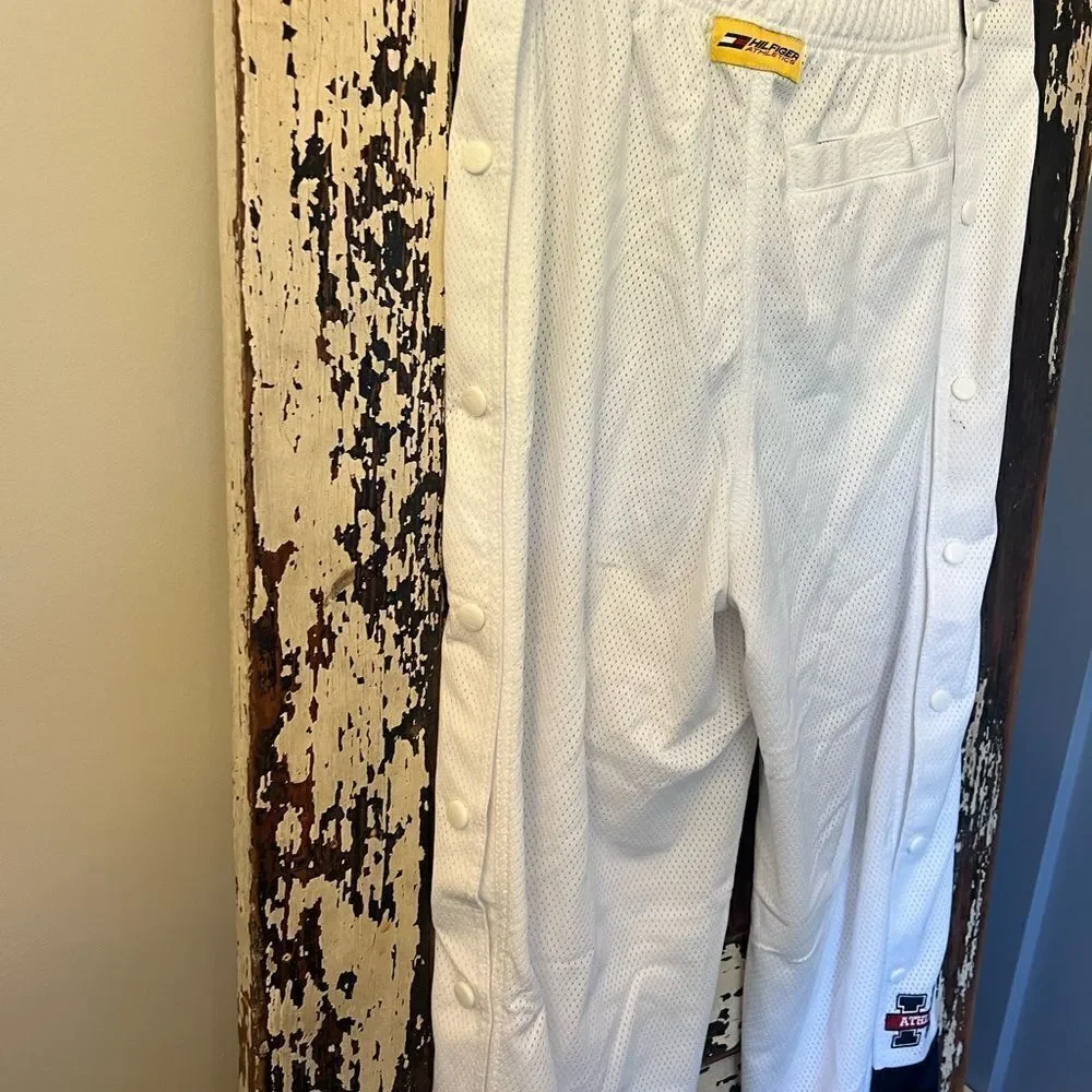 Vintage men’s Tommy Hilfiger Athletics 88 track pants size M brand new.